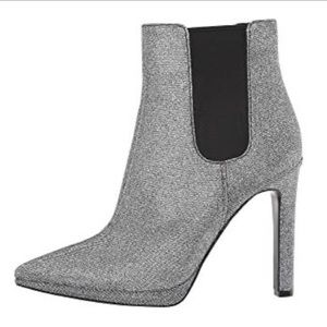 Michael Kors Brielle Bootie SZ 8